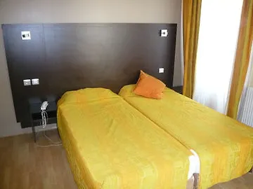 Bristol Republique Otel Paris