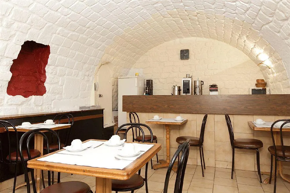 Bristol Republique Hotel 3*