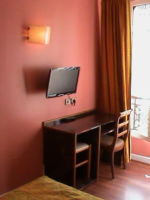 Hotel Bristol Republique